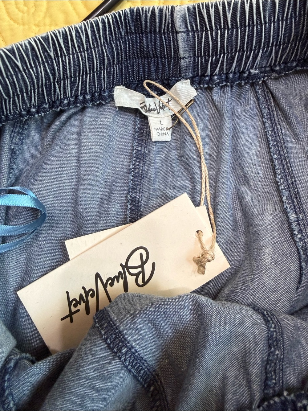 H034 NWT Blue Velvet L w14-20 Boho Patchwork Wide-Leg Denim Pants Blue Cream - Picture 11 of 12